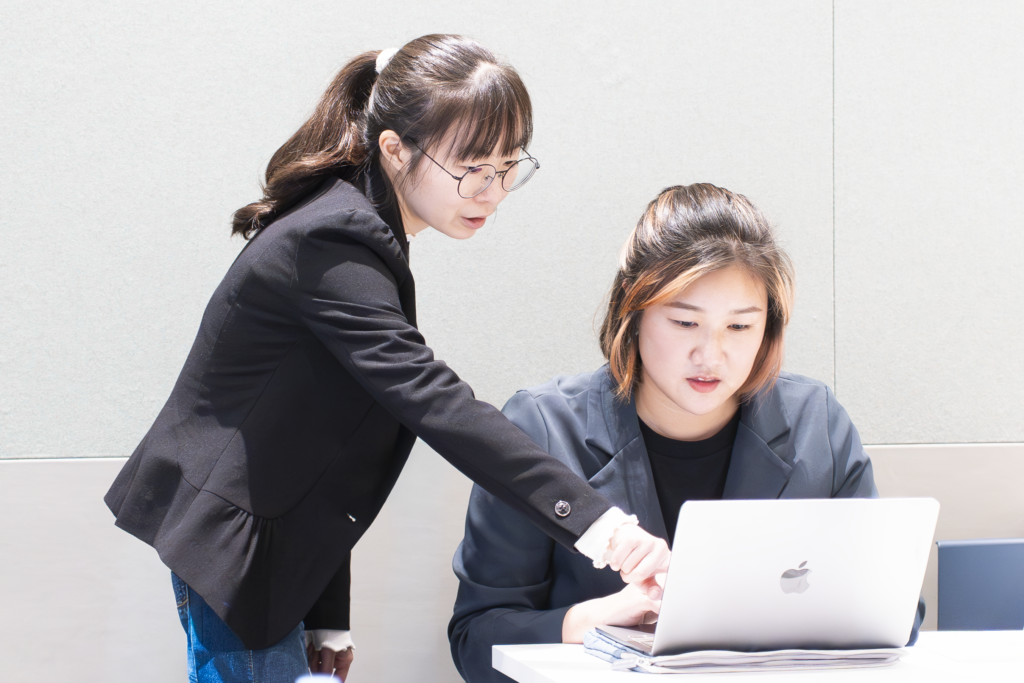 深入盤點企業現有流程、知識與協作方式